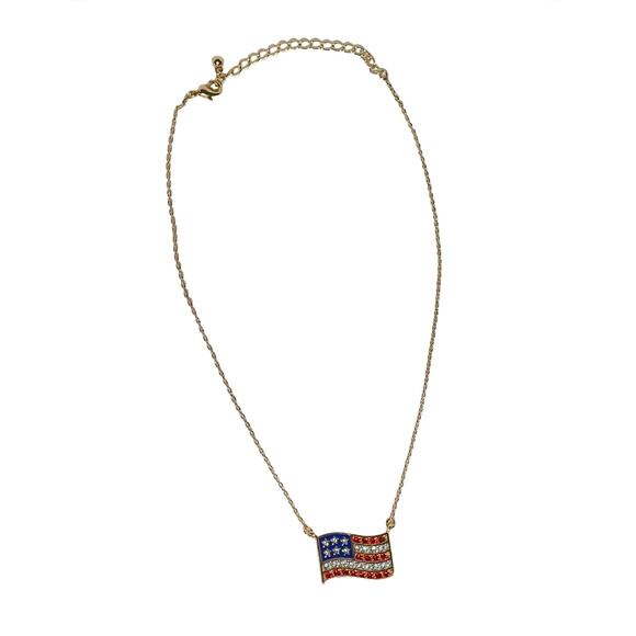 Vintage Avon USA Flag Necklace Patriotic - Picture 2 of 9
